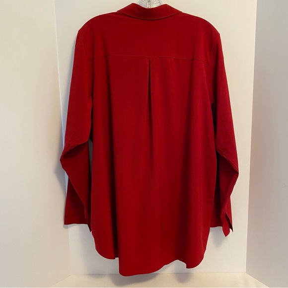 Athleta Women's Urbanite Top Long Sleeve Button Down Shirt Candy Red Size 1X - Picture 3 of 11
